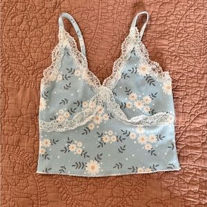 Lace Floral Cropped Tank Top